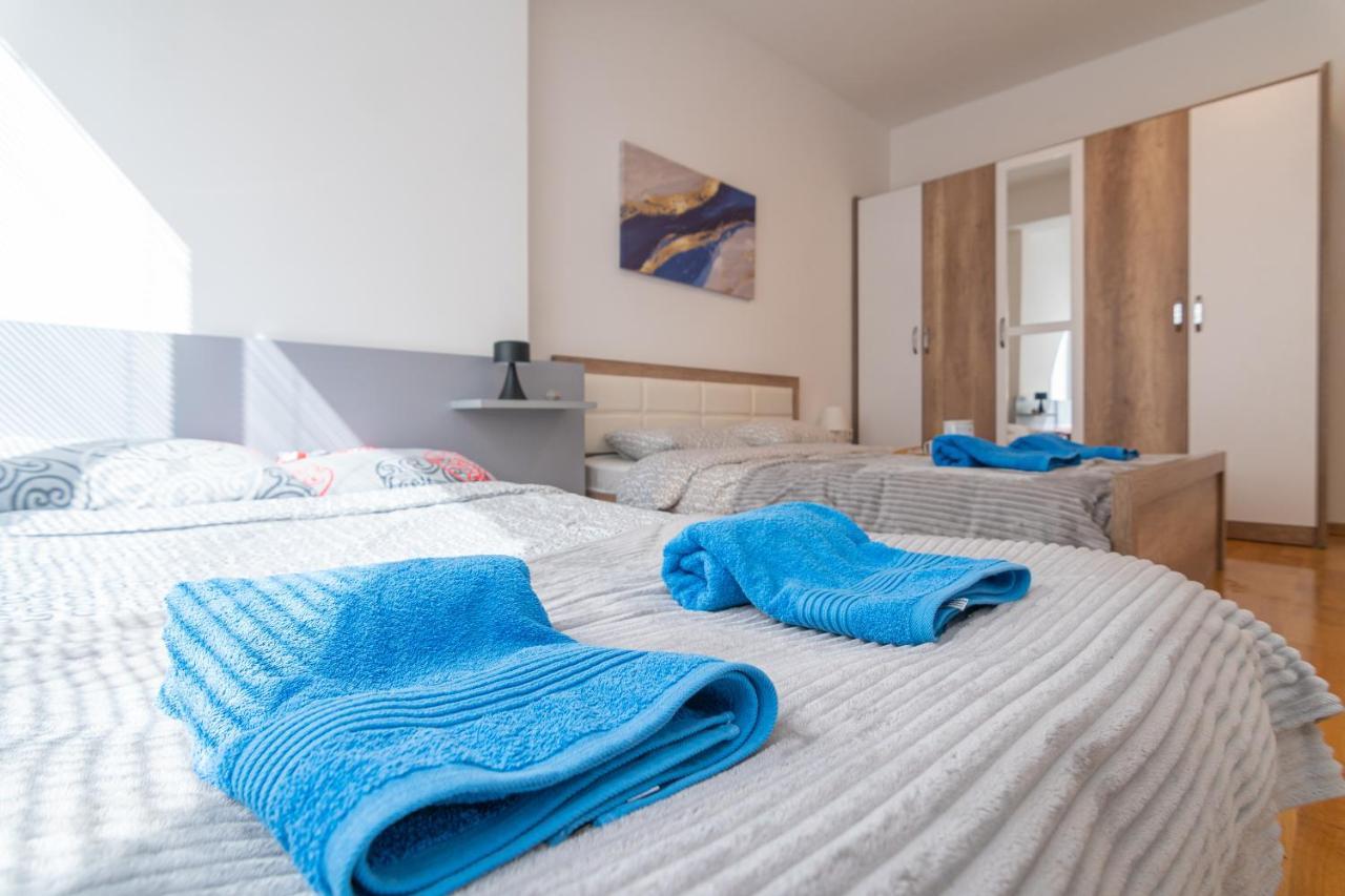 High-End Spacious Apartment Next To City Mall Skopje Buitenkant foto
